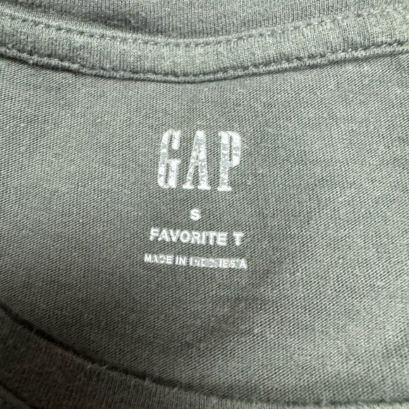 GAP Gray Floral Graphic Short Sleeve Tee size Small - Picture 5 of 5